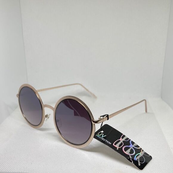Women’s Round Flat Lens Sunglasses - Picture 1 of 3